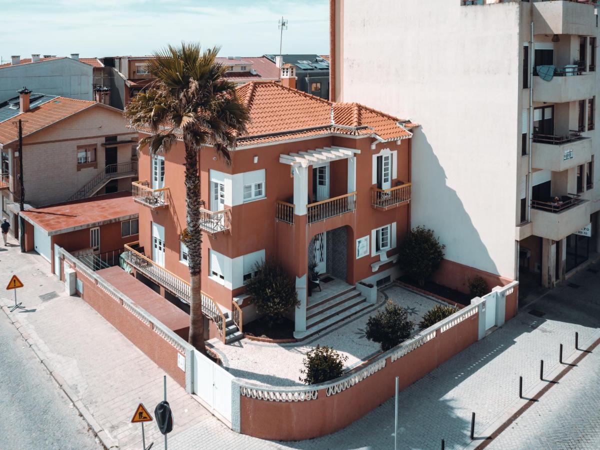Green Coast Surf House Espinho  Exterior photo