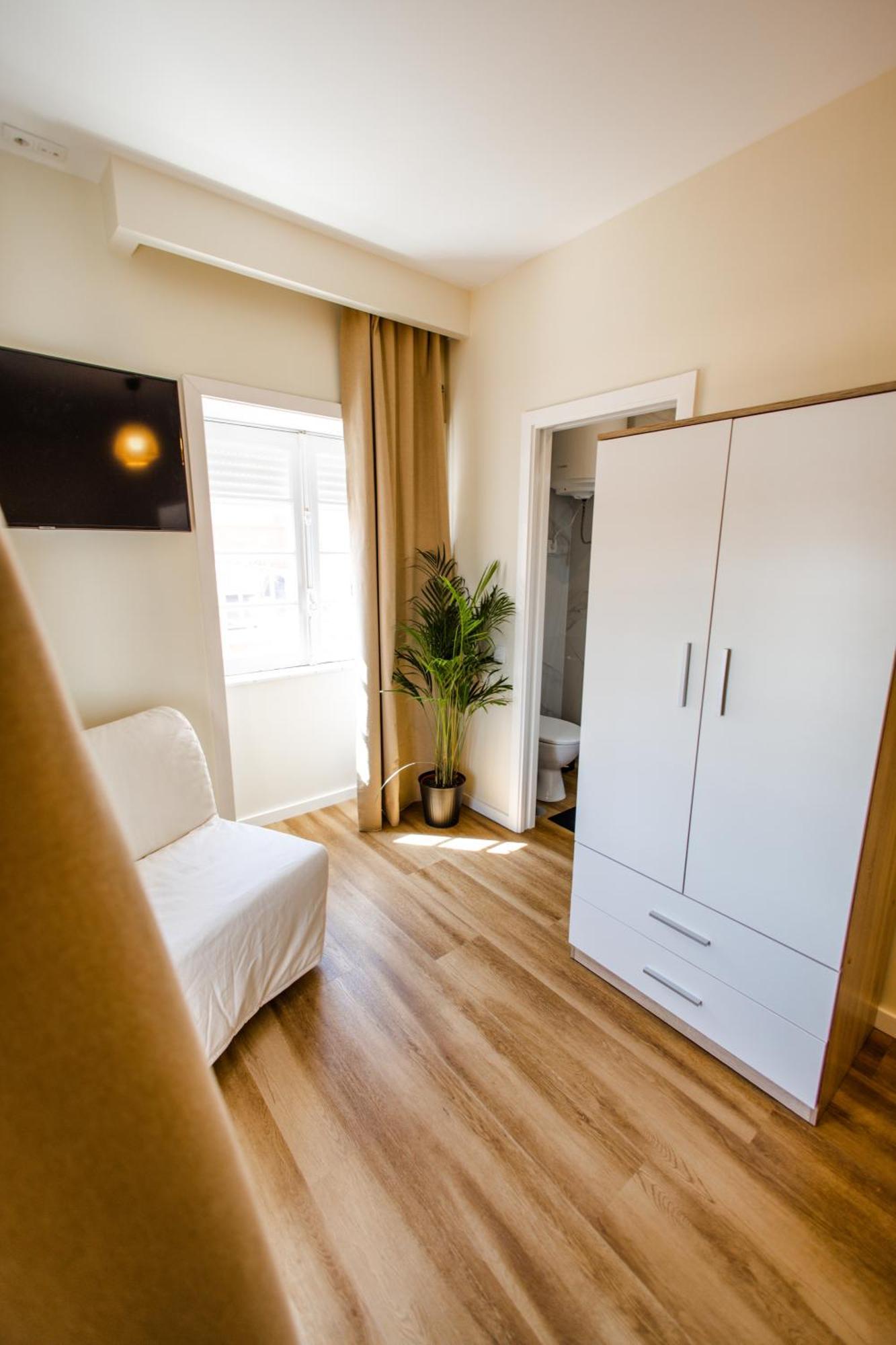 Green Coast Surf House Espinho  Exterior photo